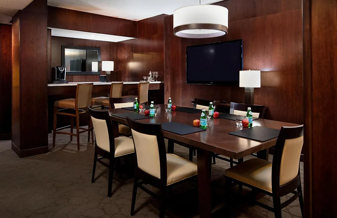 Delta Hotels By Marriott Edmonton South Conference Centre-1